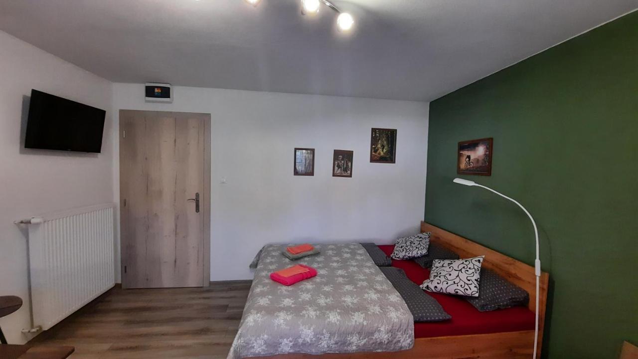 Bike Apartments 1 Hodruša Zewnętrze zdjęcie